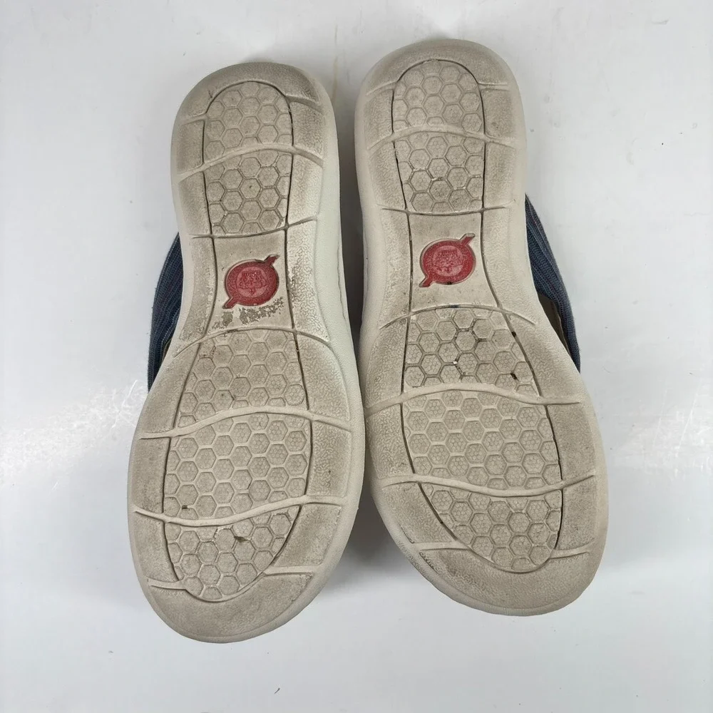 Born‎ Liselotte Women's US 7M Navy Fabric Leather Comfort Slip-On Thong Sandals